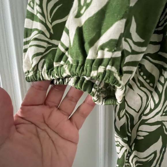 Women’s Hawaiian inspired blouse - Picture 4 of 5